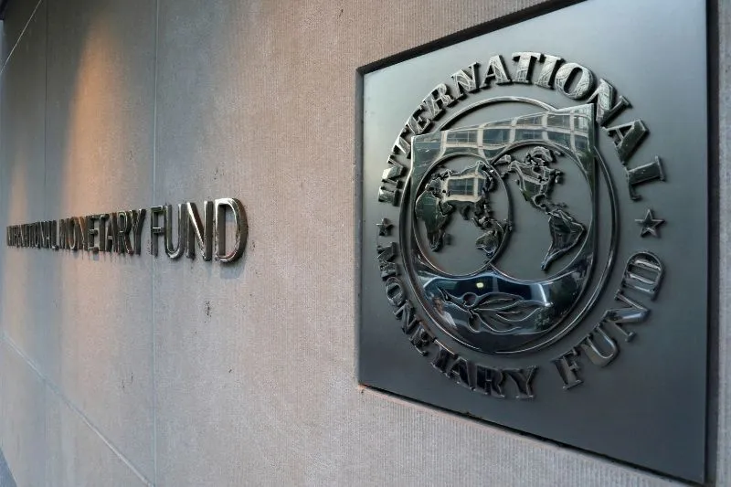 FMI libera US$ 138 milhões para El Salvador e confirma ausência de novas compras de Bitcoin